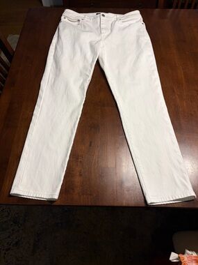 Ralph Lauren Women’s Boot Cut Jeans in White